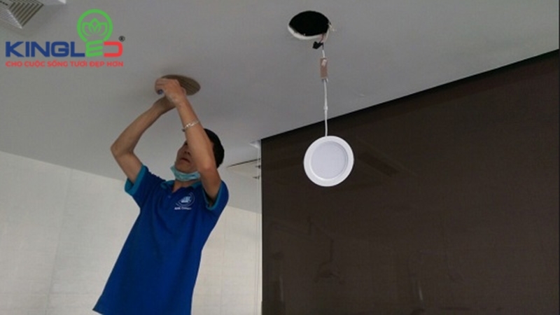 Tháo đấu lại đường dây điện